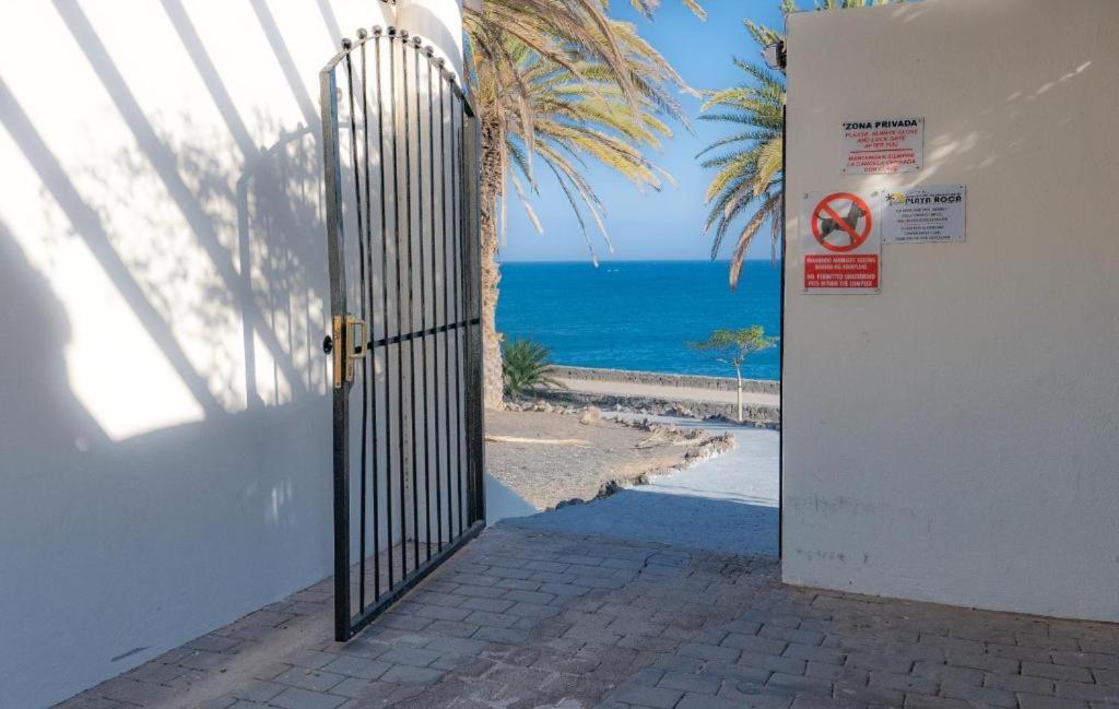 Casa Aguamarin Playa Roca Apartment Costa Teguise Luaran gambar